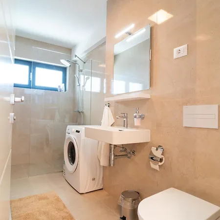 Apartament Cosmopolitan By Belmont Realty